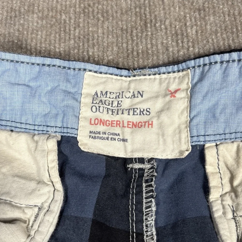 American Eagle Shorts Mens 33 Blue Plaid Cotton Longer Length Chino Preppy Y2K